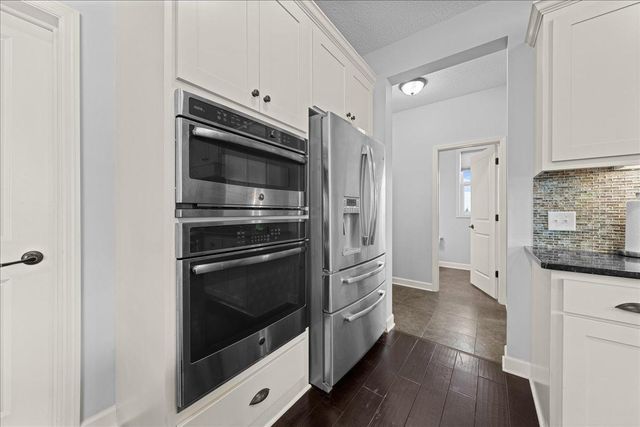 3308 Arden Drive, Woodbury, MN 55129