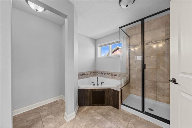 3308 Arden Drive, Woodbury, MN 55129