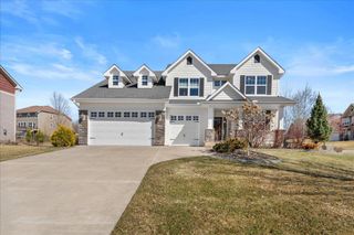 3308 Arden Drive, Woodbury, MN 55129