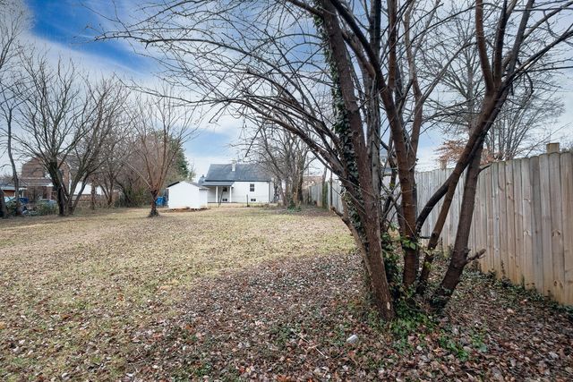 335 Fugate RD, Roanoke, VA 24012