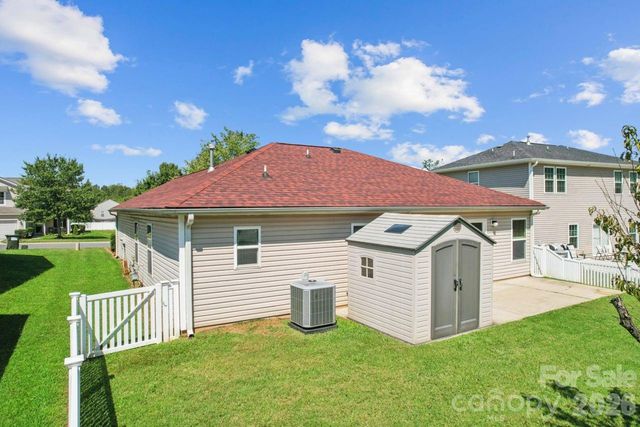 7628 Jenny Ann Drive, Charlotte, NC 28216