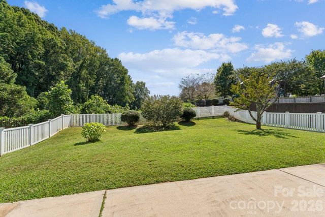 7628 Jenny Ann Drive, Charlotte, NC 28216