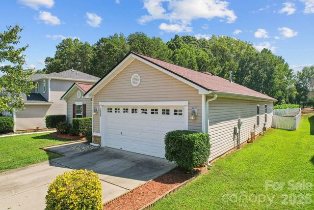 7628 Jenny Ann Drive, Charlotte, NC 28216
