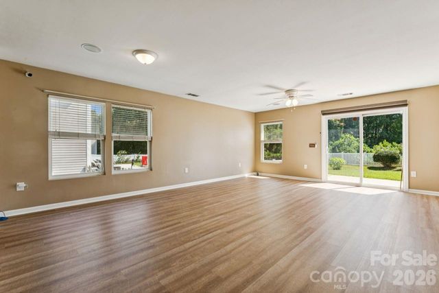 7628 Jenny Ann Drive, Charlotte, NC 28216
