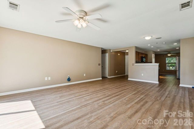 7628 Jenny Ann Drive, Charlotte, NC 28216