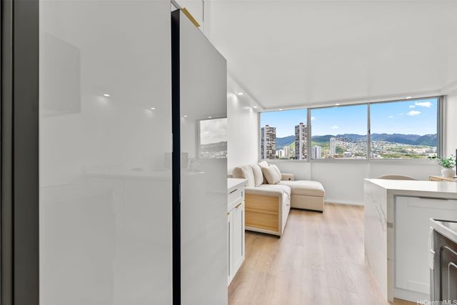 2211 Ala Wai Boulevard 1409, Honolulu, HI 96815