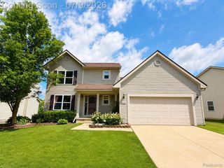 3133 Stillriver Drive, Genoa Township, MI 48843