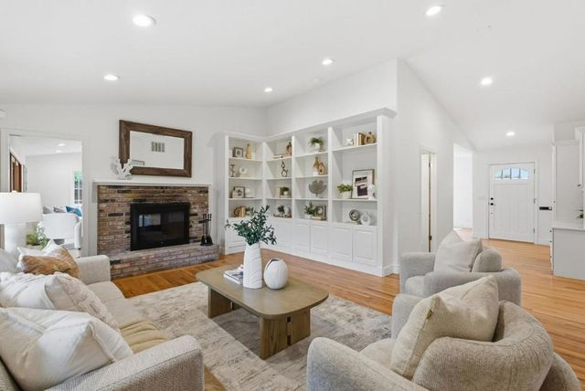 1324 Bent Drive, Campbell, CA 95008