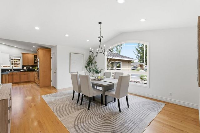 1324 Bent Drive, Campbell, CA 95008