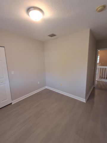 4207 Napoli Lake Drive, West Palm Beach, FL 33410