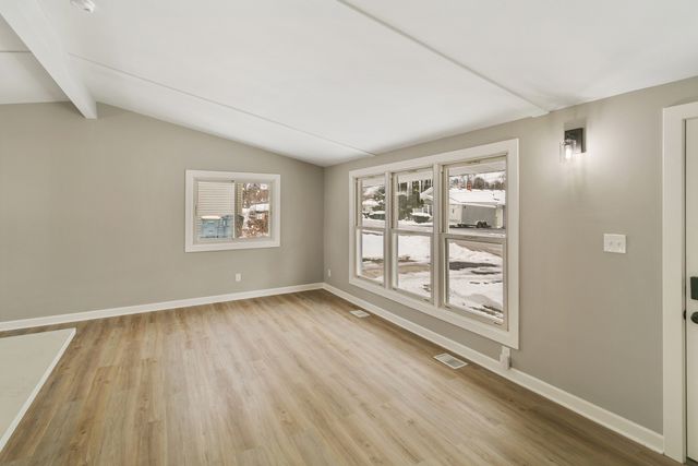 6305 Robert Road, Cary, IL 60013