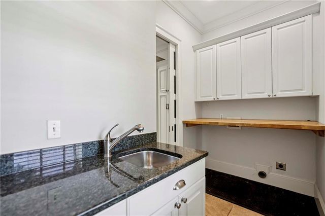 4745 E Conway NW Drive, Atlanta, GA 30327