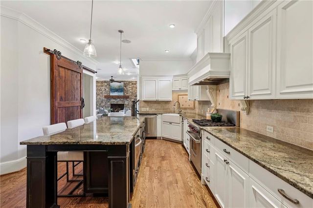 4745 E Conway NW Drive, Atlanta, GA 30327