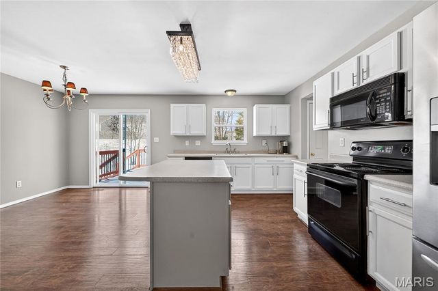 1923 Briarfield Drive, Lake St Louis, MO 63367