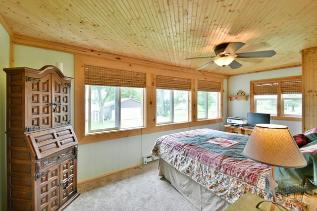 46350 Cambridge Drive, Stanchfield, MN 55080