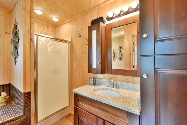 46350 Cambridge Drive, Stanchfield, MN 55080