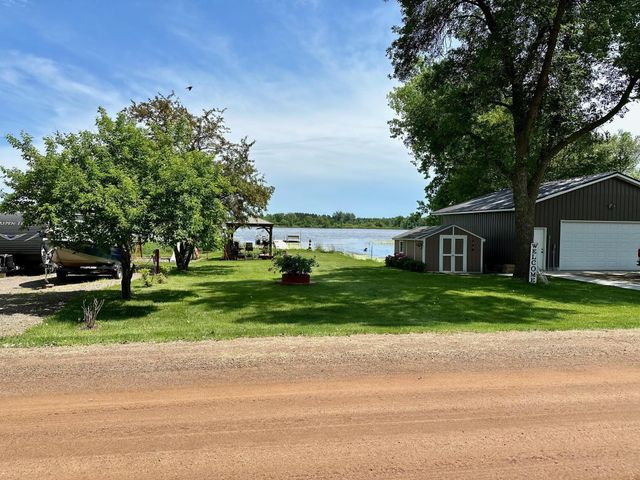 46350 Cambridge Drive, Stanchfield, MN 55080