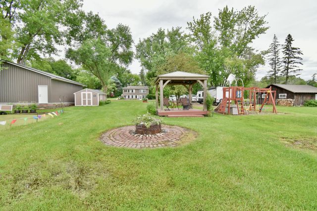 46350 Cambridge Drive, Stanchfield, MN 55080