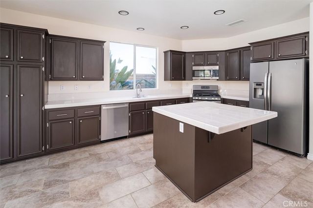 32029 Cypress Way, Castaic, CA 91384