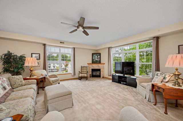 2150 Old School Road 351, Mound, MN 55364