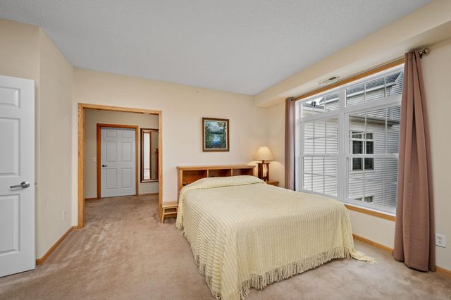 2150 Old School Road 351, Mound, MN 55364
