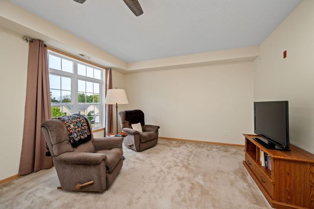 2150 Old School Road 351, Mound, MN 55364