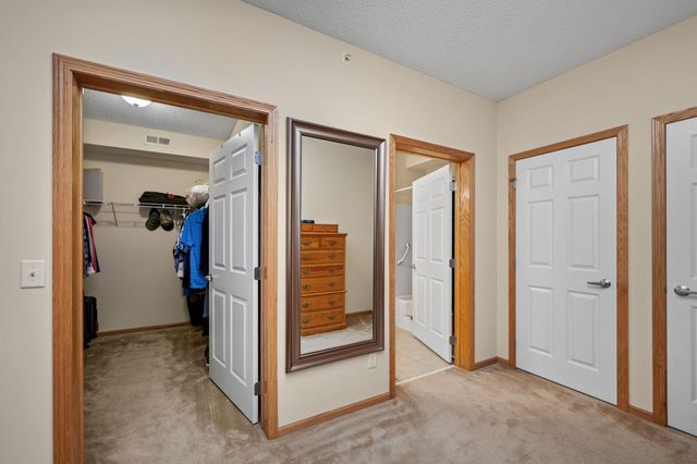 2150 Old School Road 351, Mound, MN 55364