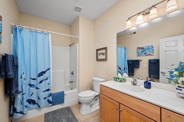 2150 Old School Road 351, Mound, MN 55364