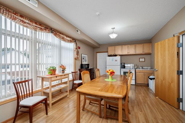 2150 Old School Road 351, Mound, MN 55364