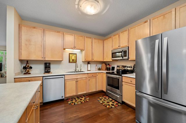 2150 Old School Road 351, Mound, MN 55364