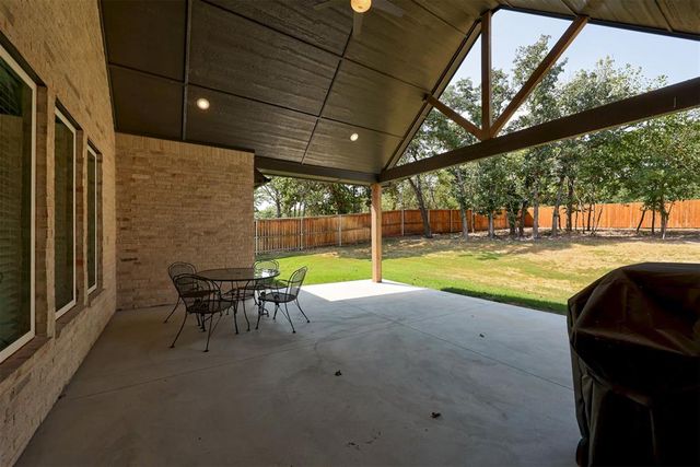 8100 Red Feather, Arcadia, OK 73007