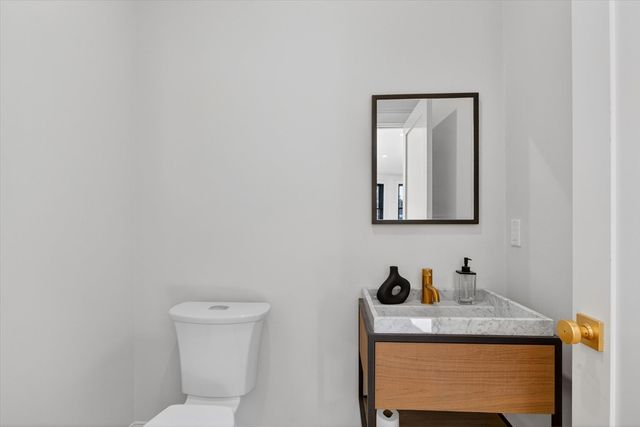 61 Lyndhurst Street 2, Boston, MA 02124