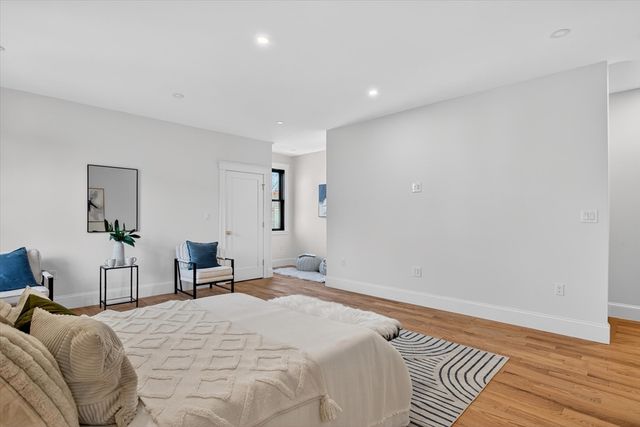 61 Lyndhurst Street 2, Boston, MA 02124