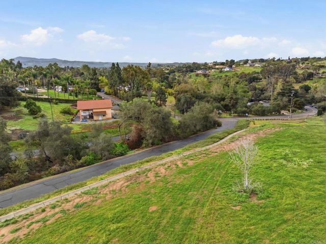3600 Linda Vista Drive, Fallbrook, CA 92028