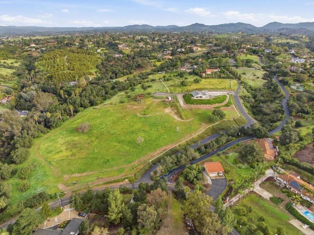 3600 Linda Vista Drive, Fallbrook, CA 92028