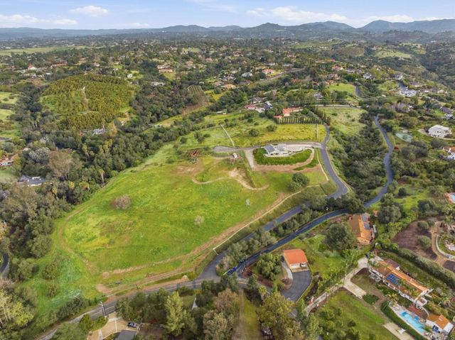 3600 Linda Vista Drive, Fallbrook, CA 92028