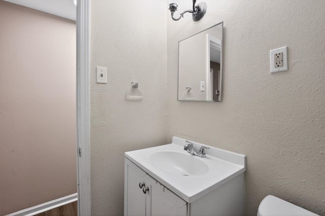 1748 HESTER RD, Memphis, TN 38116