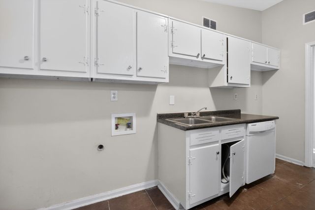 1748 HESTER RD, Memphis, TN 38116