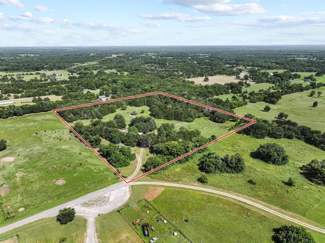 252 Meadow Lake Estates Road, Denison, TX 75021