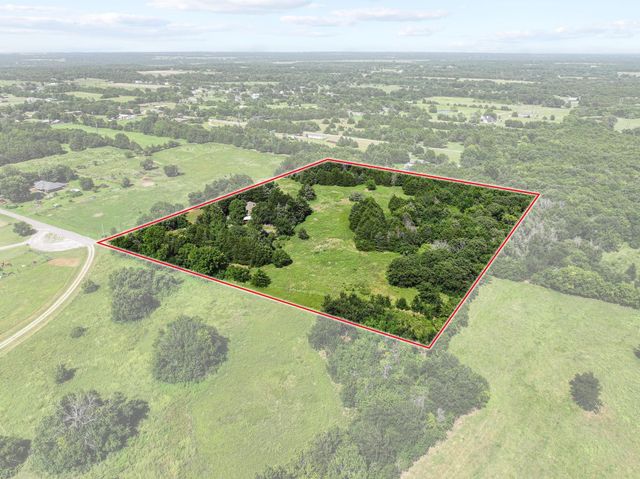 252 Meadow Lake Estates Road, Denison, TX 75021