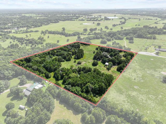 252 Meadow Lake Estates Road, Denison, TX 75021