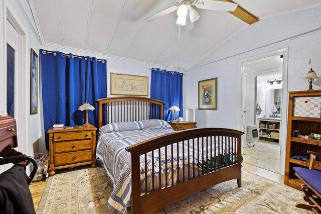252 Meadow Lake Estates Road, Denison, TX 75021
