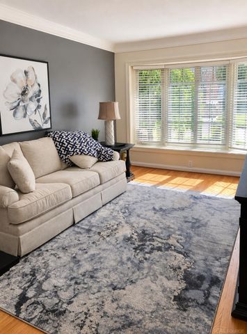 7820 Buckingham Avenue, Allen Park, MI 48101