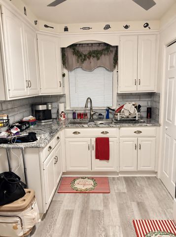 7820 Buckingham Avenue, Allen Park, MI 48101