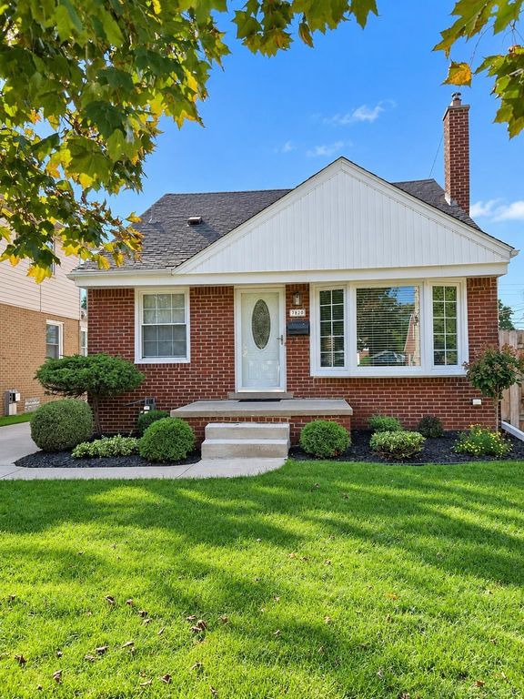 7820 Buckingham Avenue, Allen Park, MI 48101