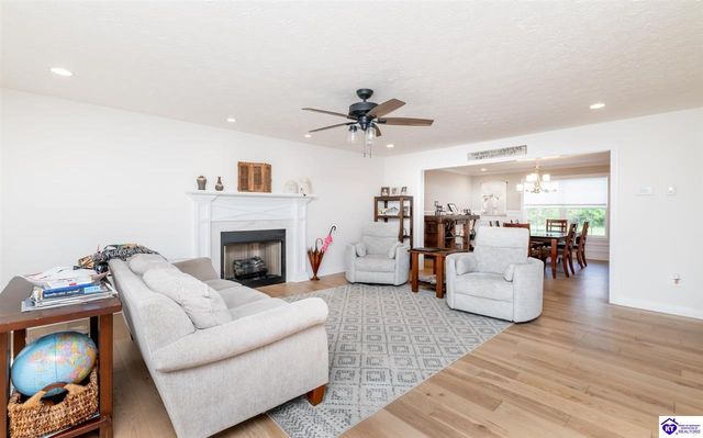 117 Mt Carmel Boulevard, Rineyville, KY 40162