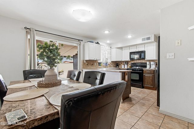7449 E 18th Street, Tucson, AZ 85710