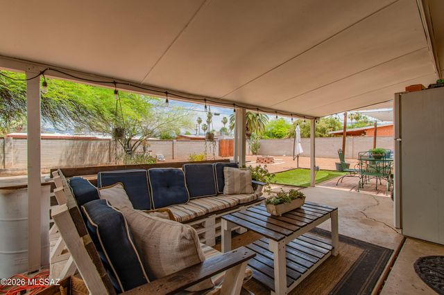 7449 E 18th Street, Tucson, AZ 85710