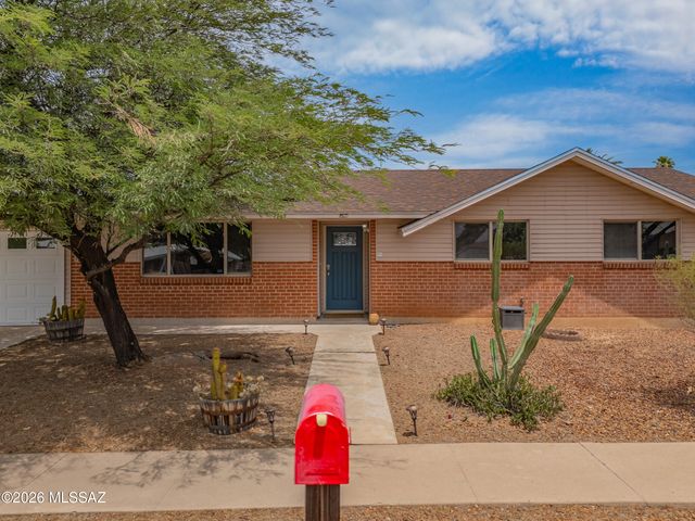 7449 E 18th Street, Tucson, AZ 85710