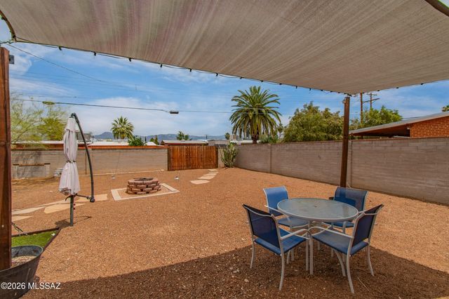 7449 E 18th Street, Tucson, AZ 85710